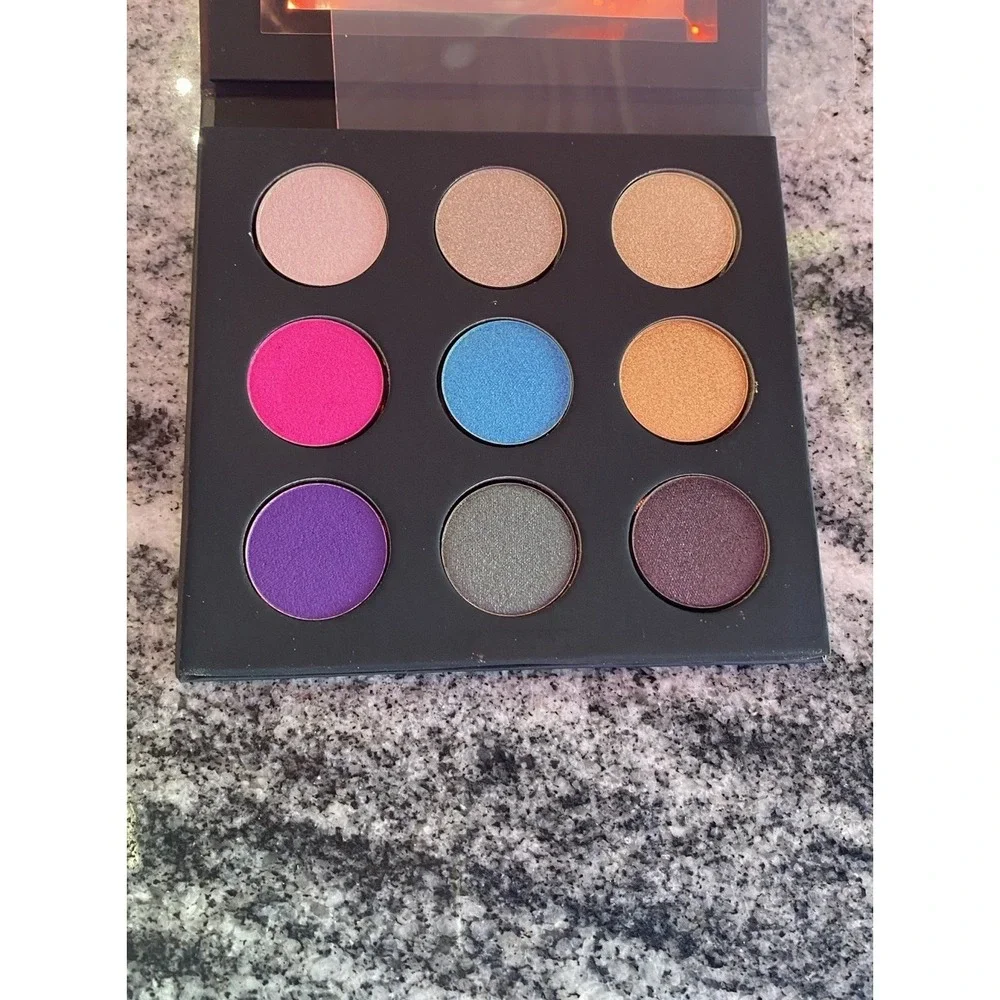 Make Up For Ever 9 pan artist shadows 2 palette NIB!